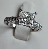 Gold Diamond Ring 14Kt